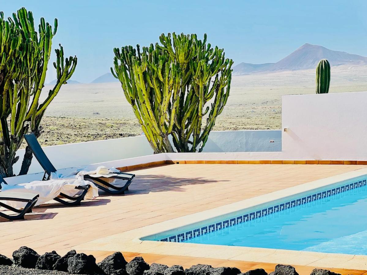 Canaryislandshost I Marquesa Famara Esterno foto